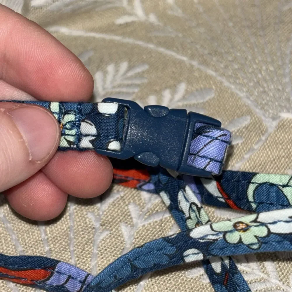 Vera Bradley Breakaway Lanyard--Floral Burst Pattern